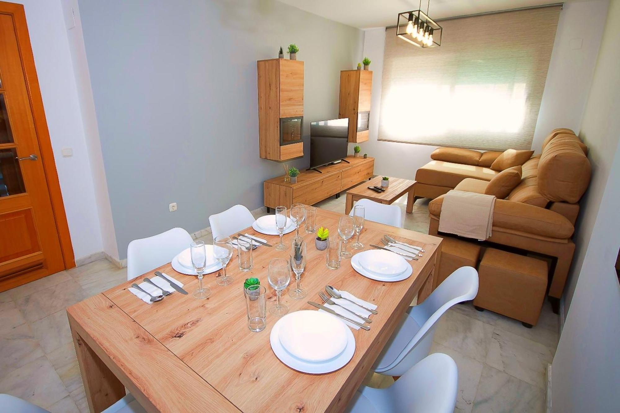 Ave Huelin 3Rooms Alojamiento Con Parking Y Ac マラガ エクステリア 写真